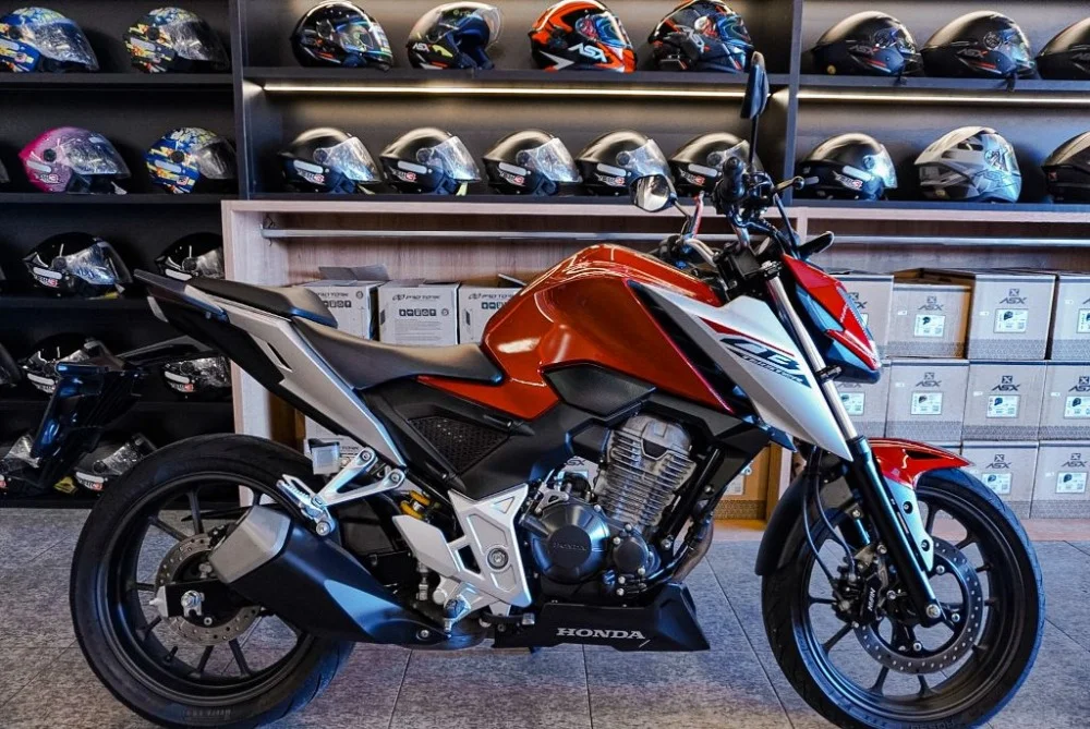 HONDA CB 300F Twister Flex